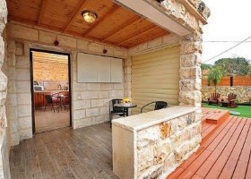 מחפשים צימר דיסקרטי בשזור ? אירוח שרון בשזור - הנאה צרופה!